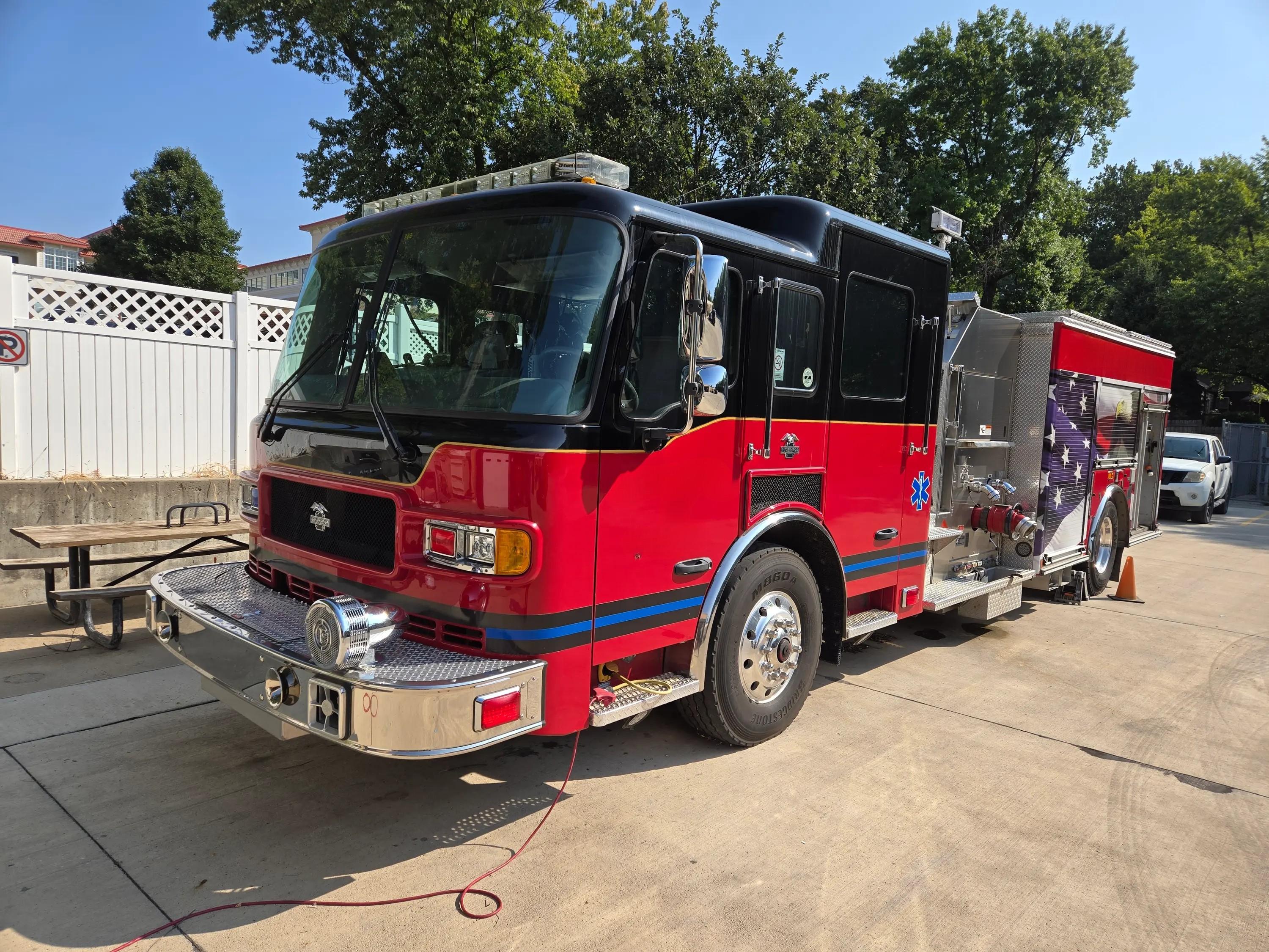 2007 American LaFrance Metropolitan Pumper - image 1