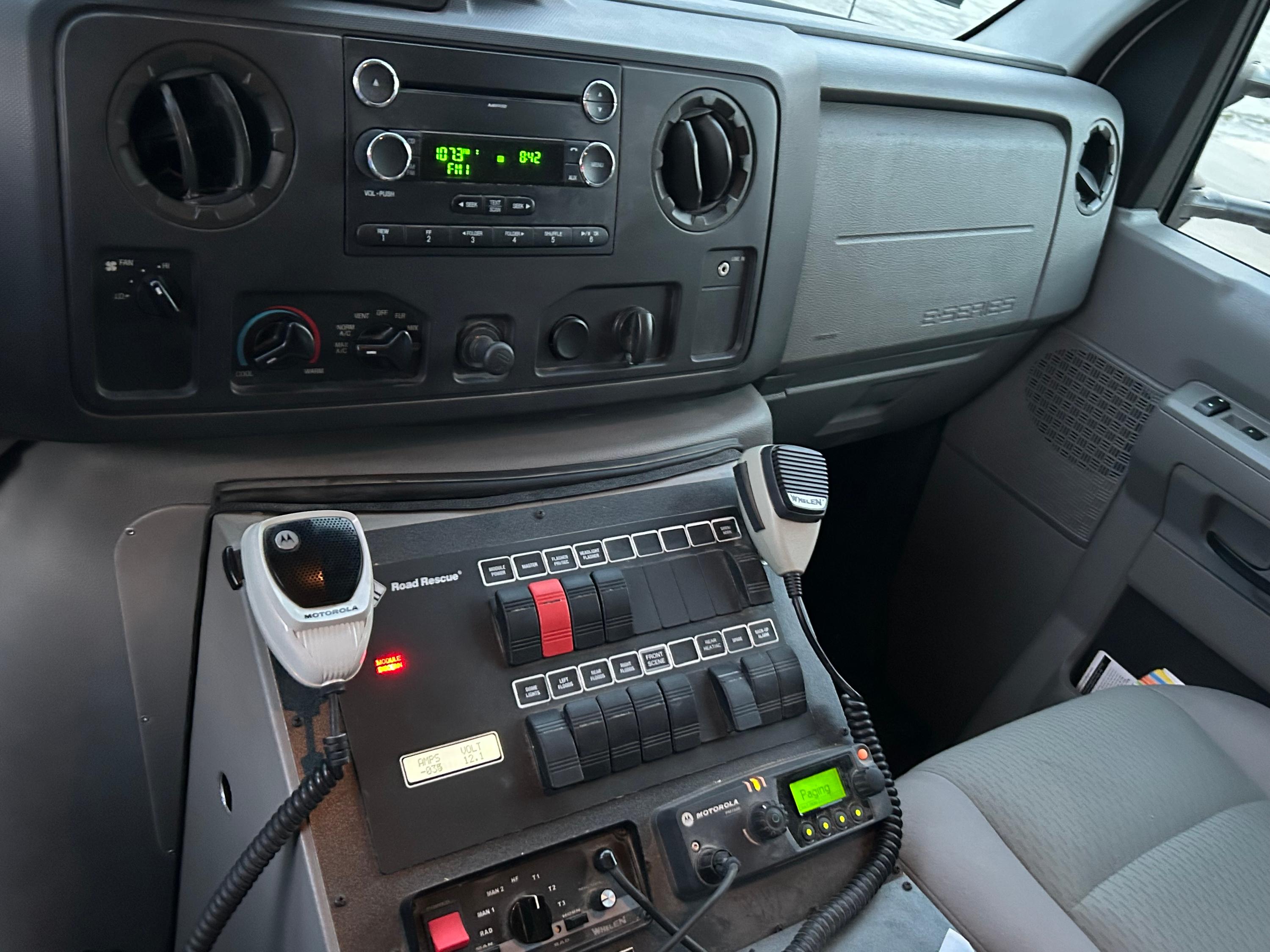 2012 Road Rescue Ford Type III Ambulance - image 6