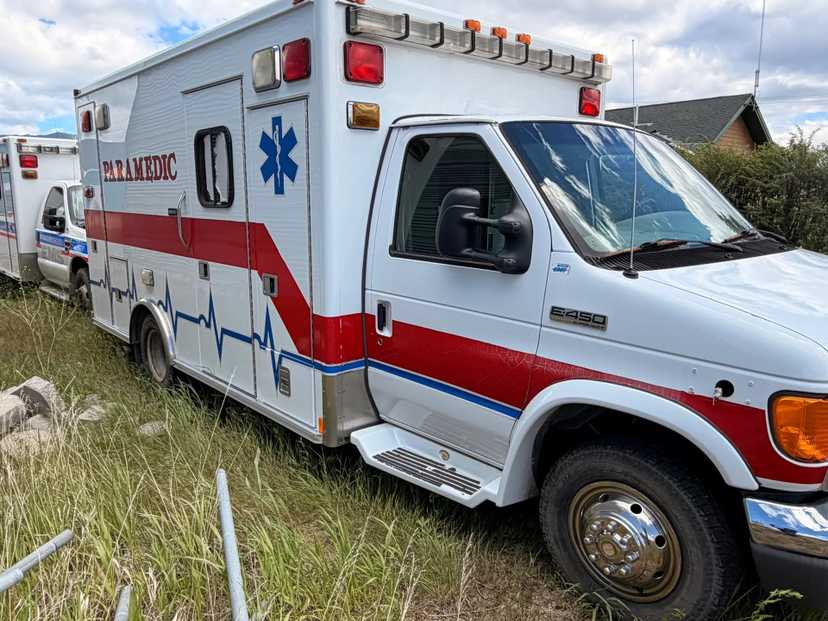 2006 MedTec Ford Type III Ambulance
