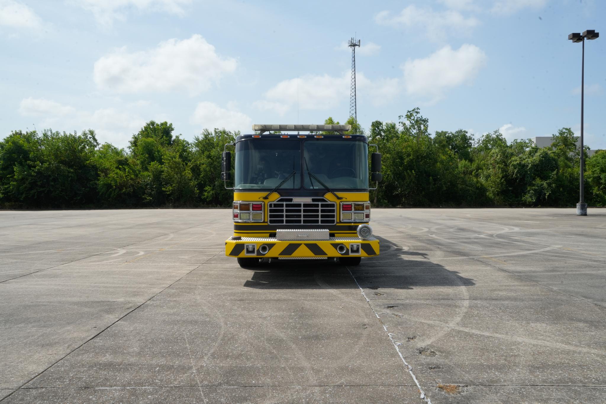 2005 Ferrara 100' Quint - image 3