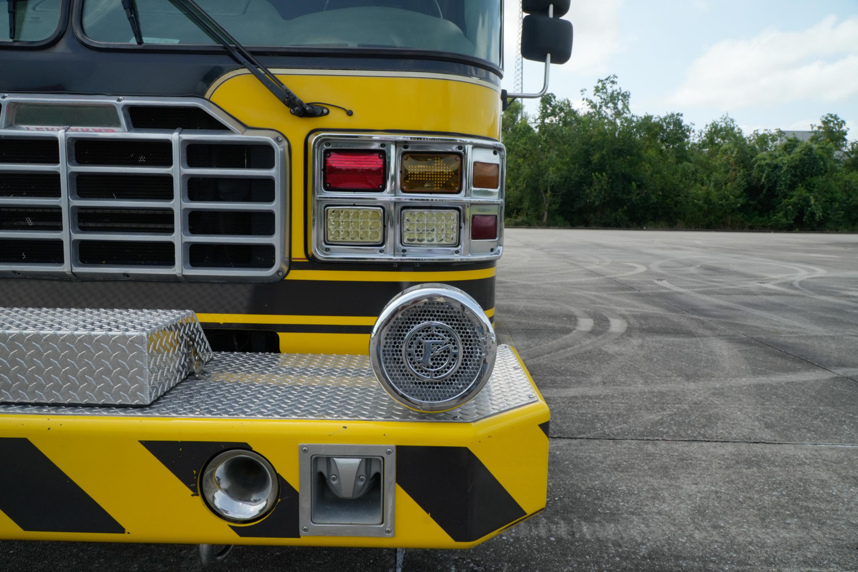 2005 Ferrara 100' Quint - image 33