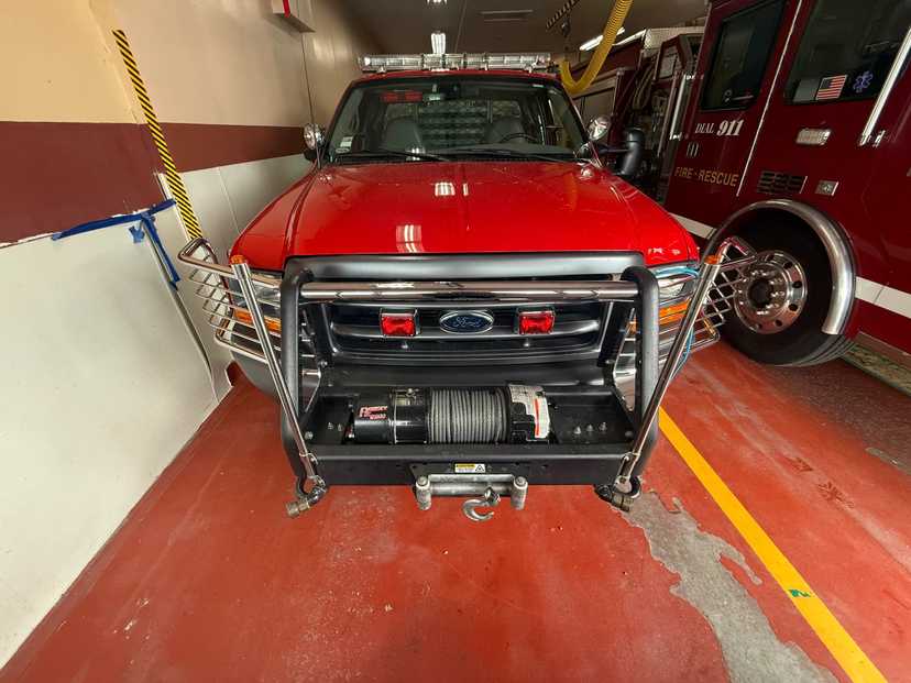 2000 Ford F -350 4x4 Brush Truck — photo 2