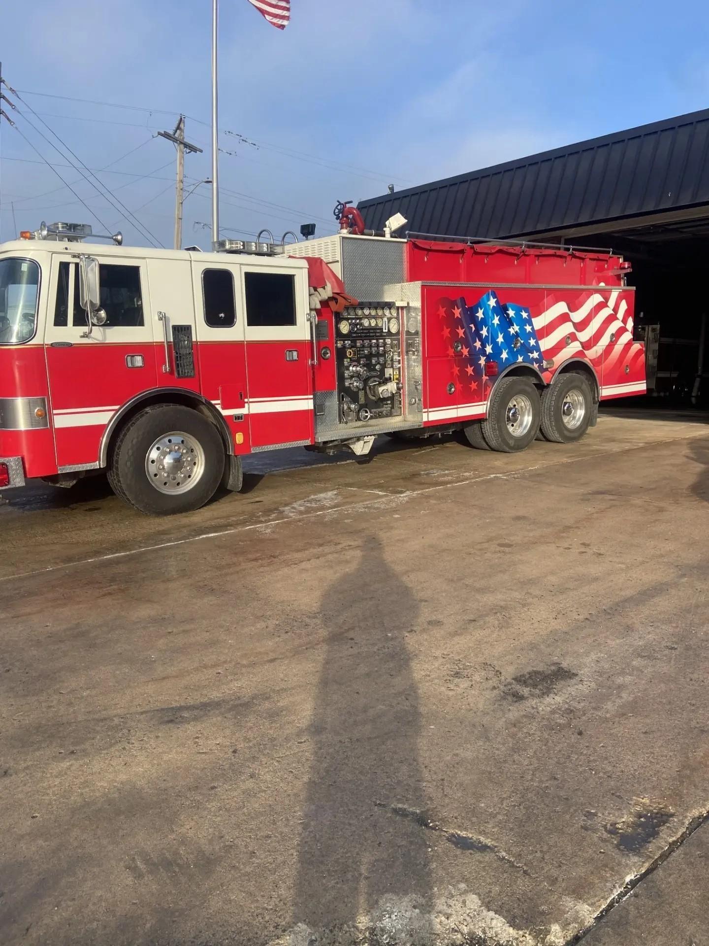 1991 Pierce Pumper Tanker - image 1