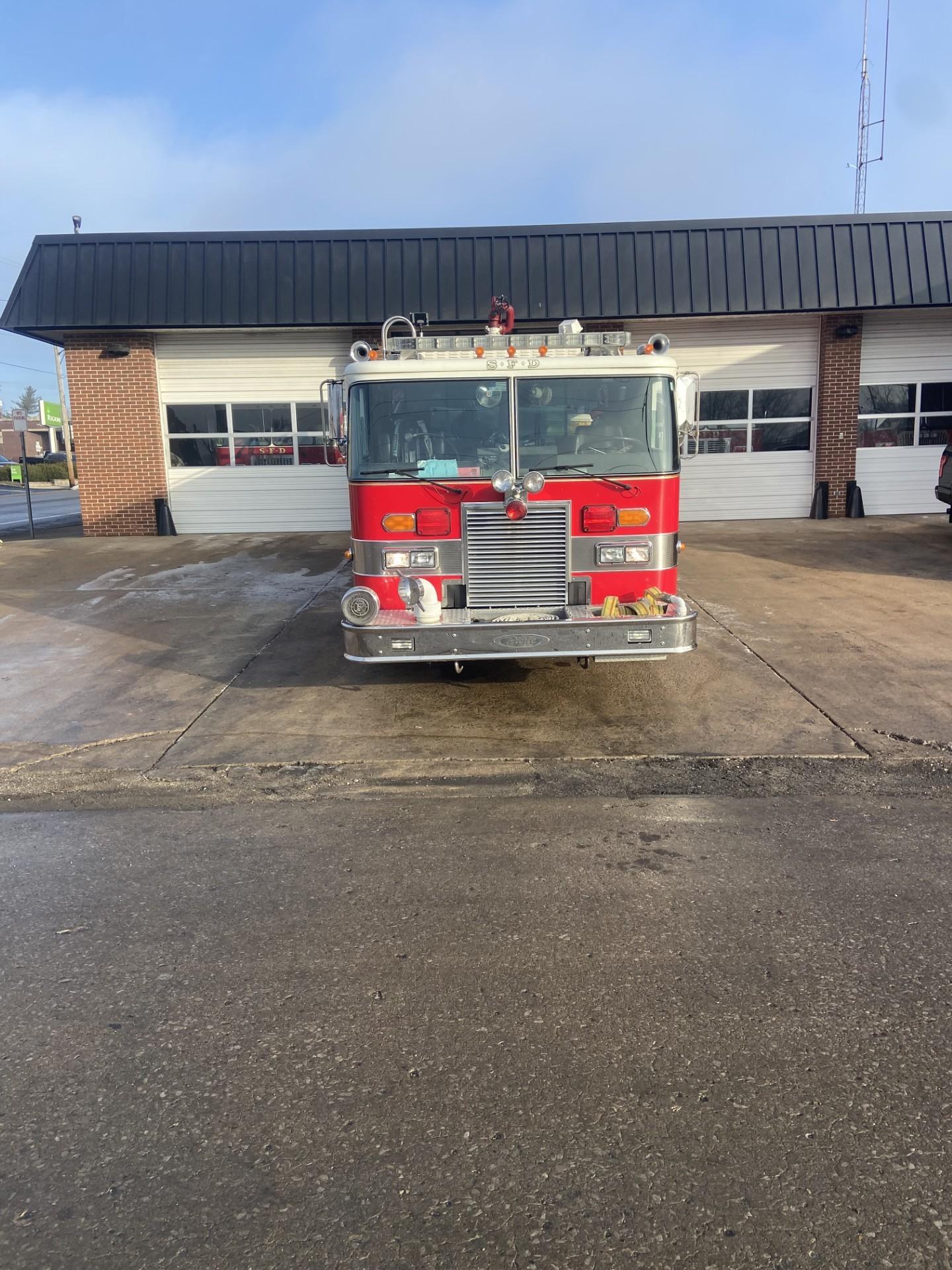 1991 Pierce Pumper Tanker - image 2