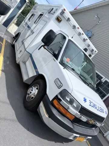 2012 AEV Chevrolet Type III Ambulance — photo 3