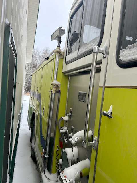 1995 Custom Fire Ford Pumper — photo 3