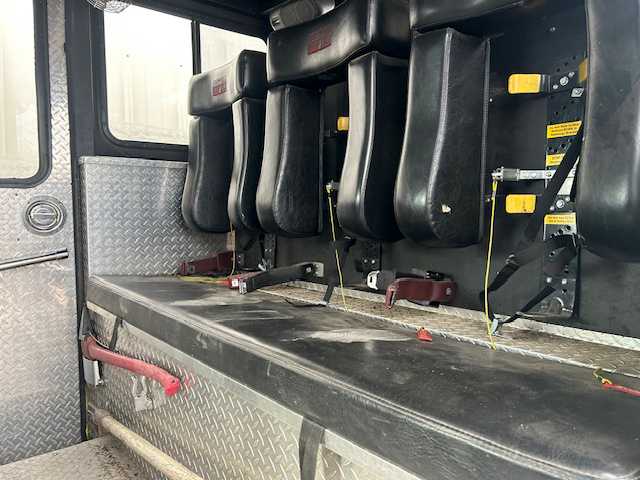 1995 Custom Fire Ford Pumper — photo 6
