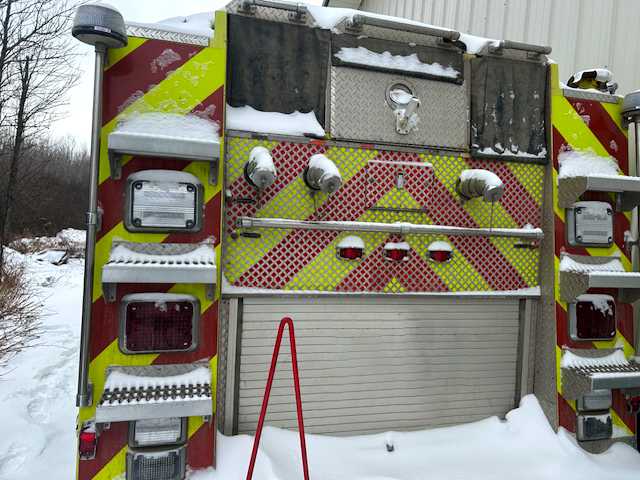 1995 Custom Fire Ford Pumper — photo 4