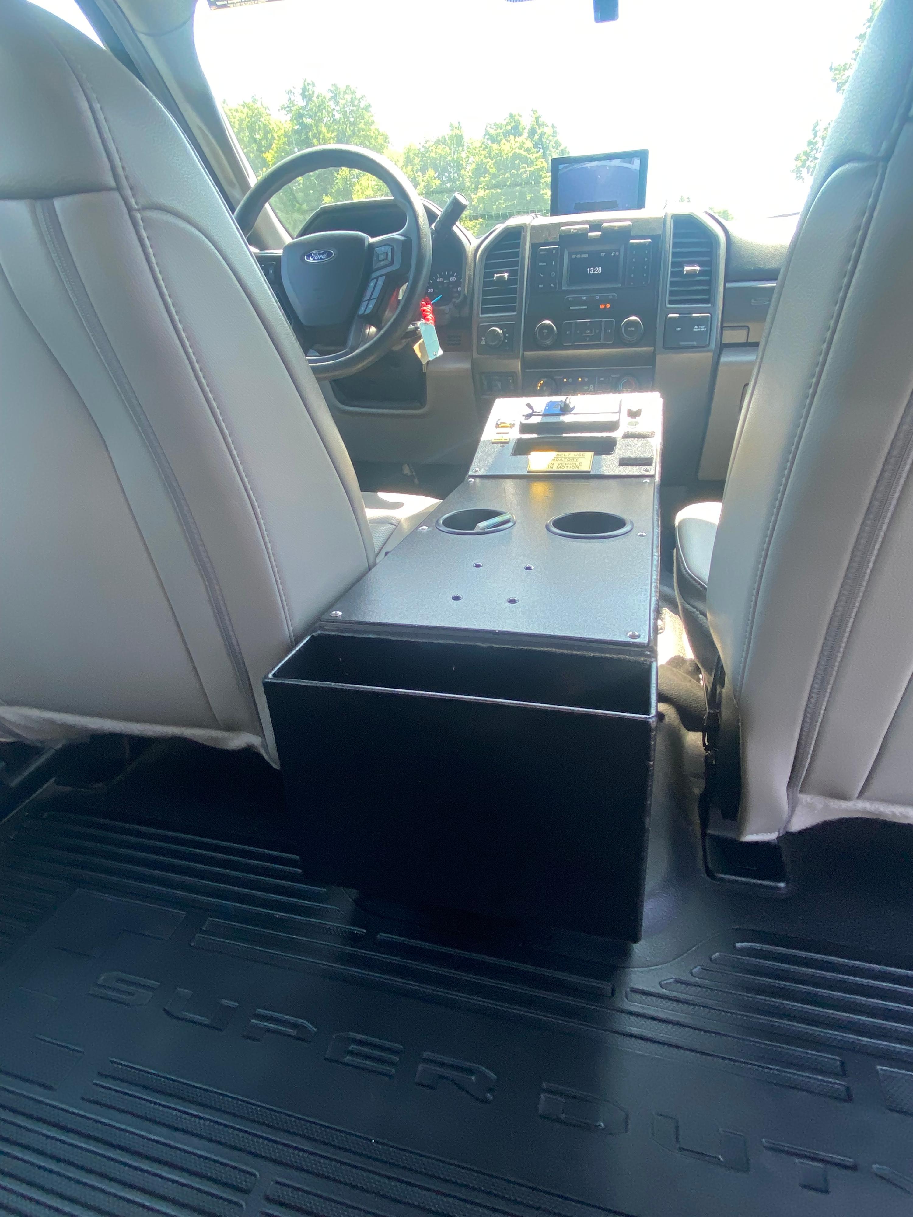 2020 Ford F-350 4x4 Light Rescue - image 14