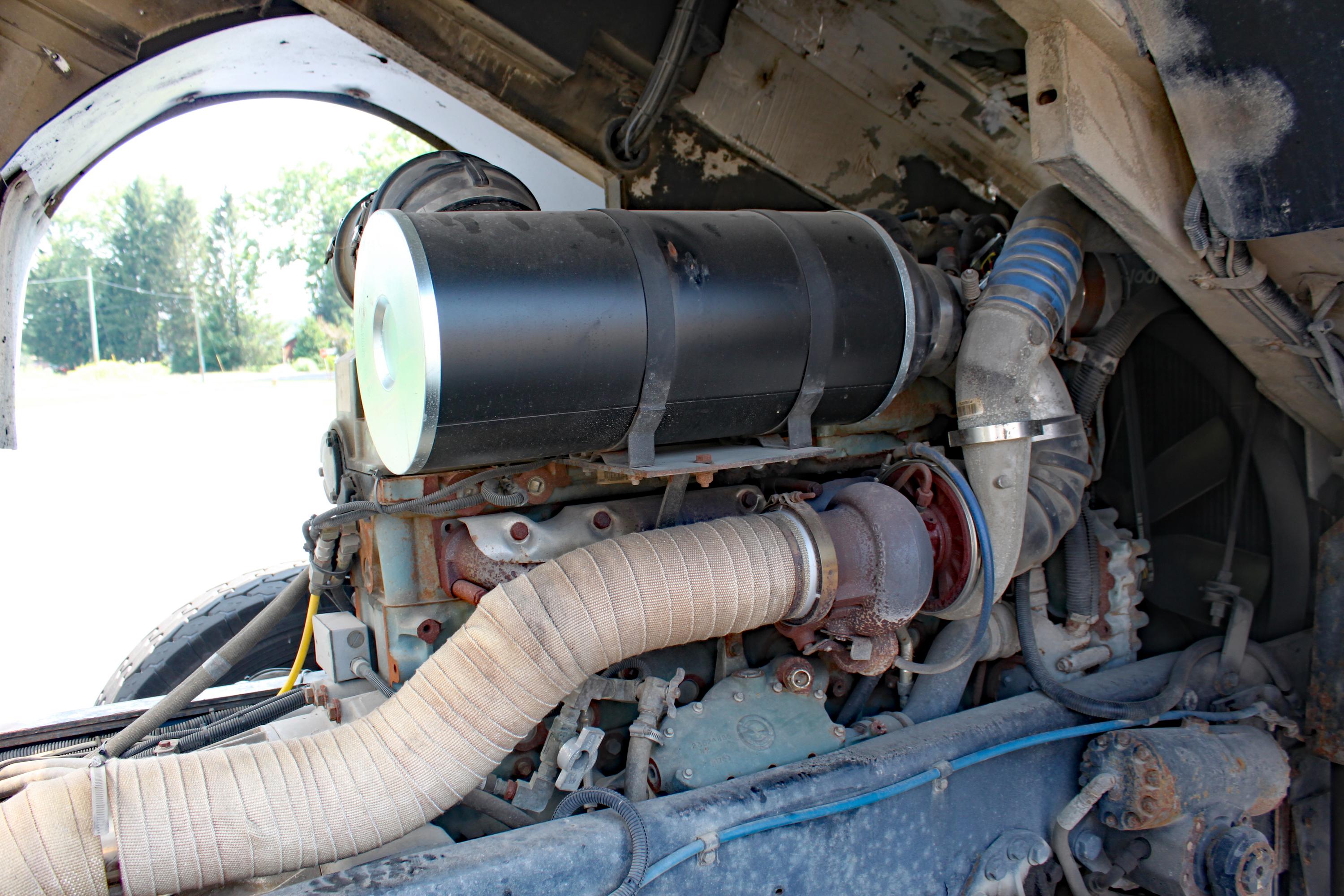 2002 HME/4 Guys 2500 Gallon Tanker - image 14