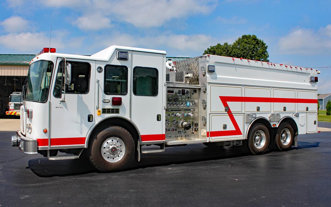2002 HME/4 Guys 2500 Gallon Tanker