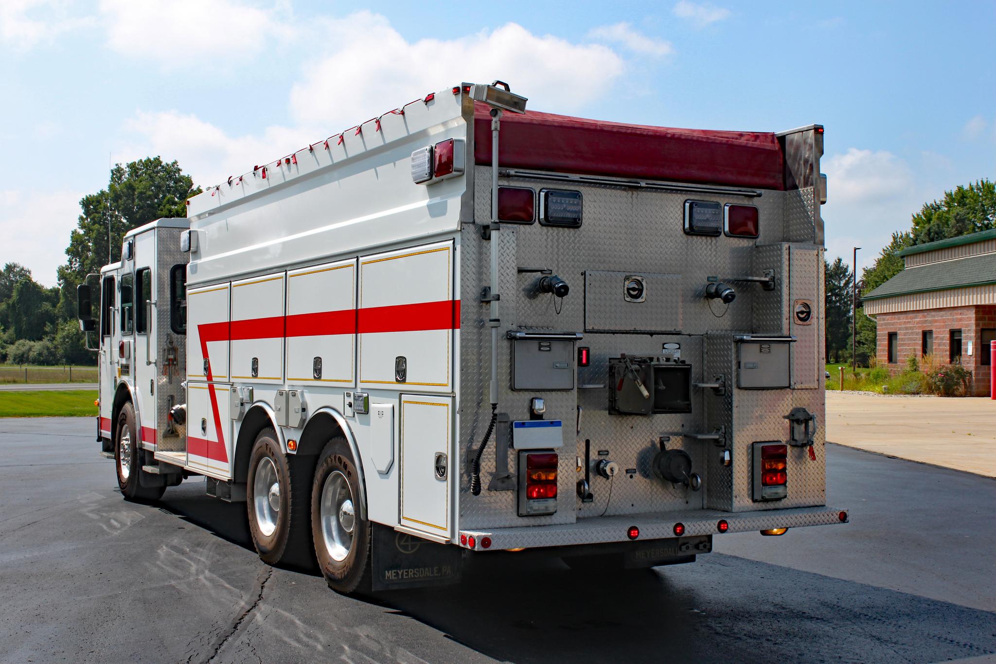 2002 HME/4 Guys 2500 Gallon Tanker - image 5