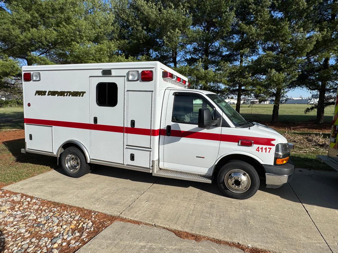 2010 Chevy G-Series Ambulance