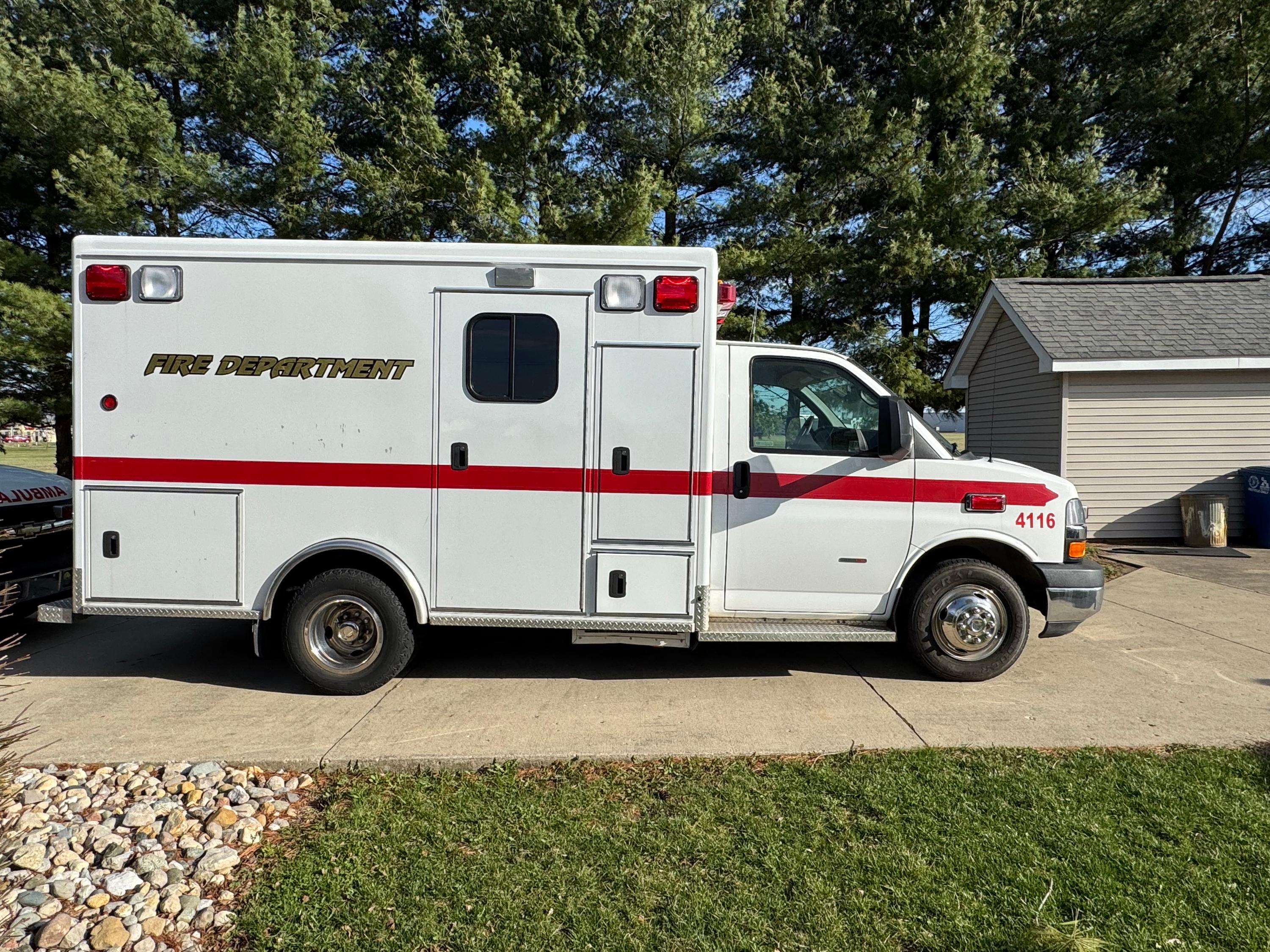 2011 Chevrolet G-Series Ambulance (Pending Sale) Type III - image 2