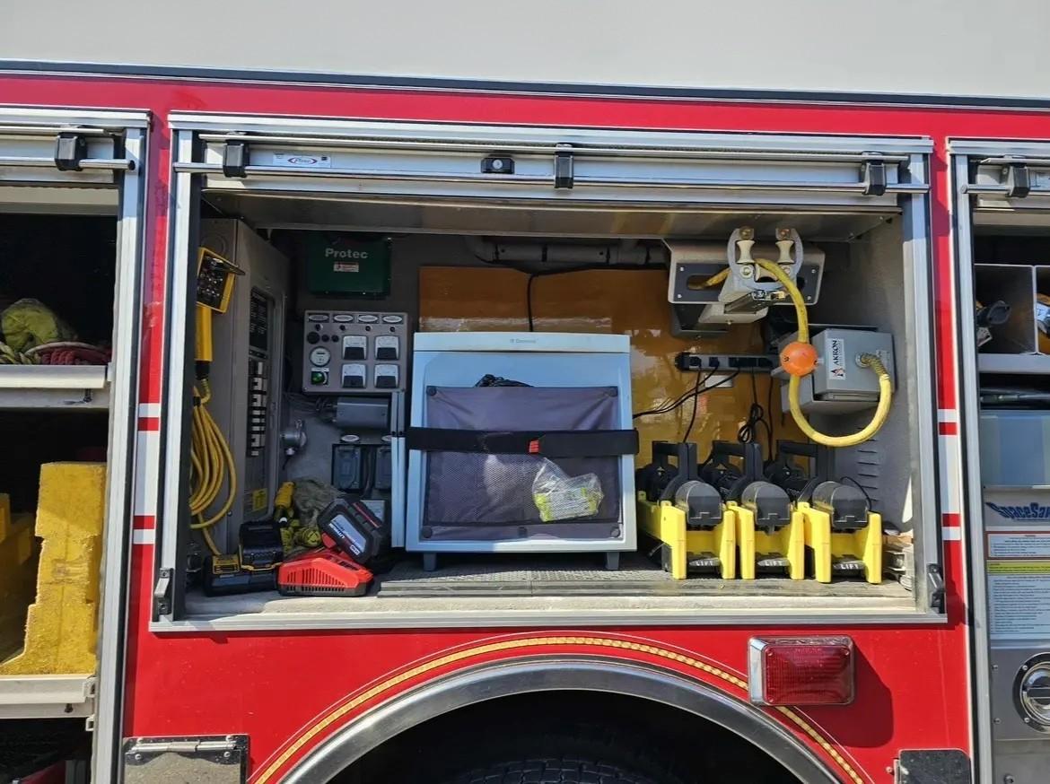 2005 Pierce ENFORCER Heavy Rescue - image 12