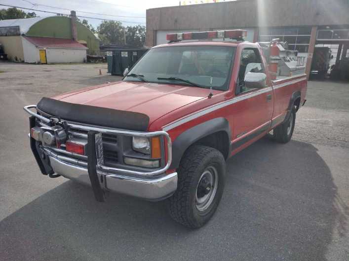 1997 Chevrolet K3500 4x4 Brush Truck