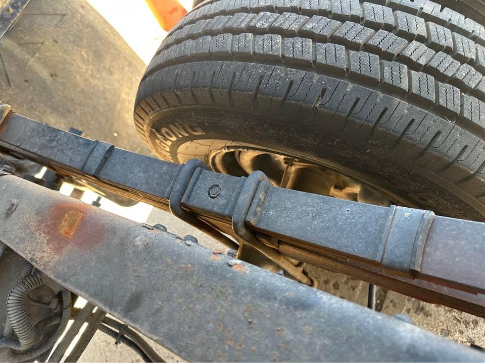 1994 Ford F350 Dump Truck - image 7