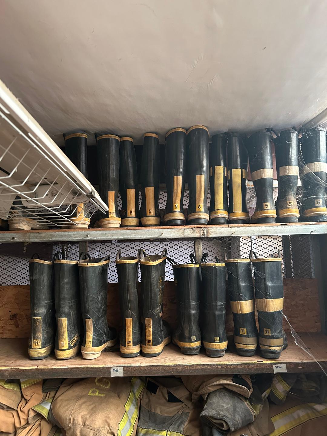 Expired Boots (20 Pairs) 