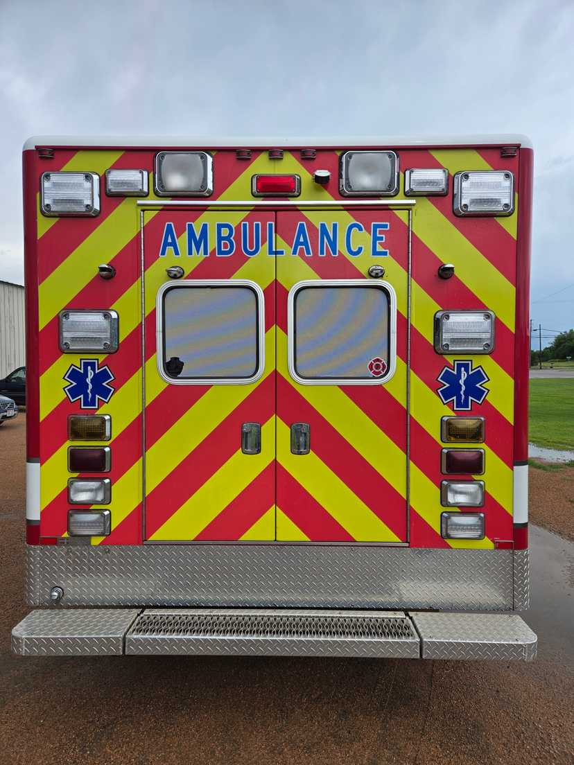 2010 Horton Ram Type I Ambulance — photo 2