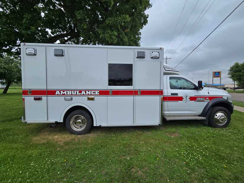 2016 Demers Dodge 4x4 Type I Ambulance — photo 3