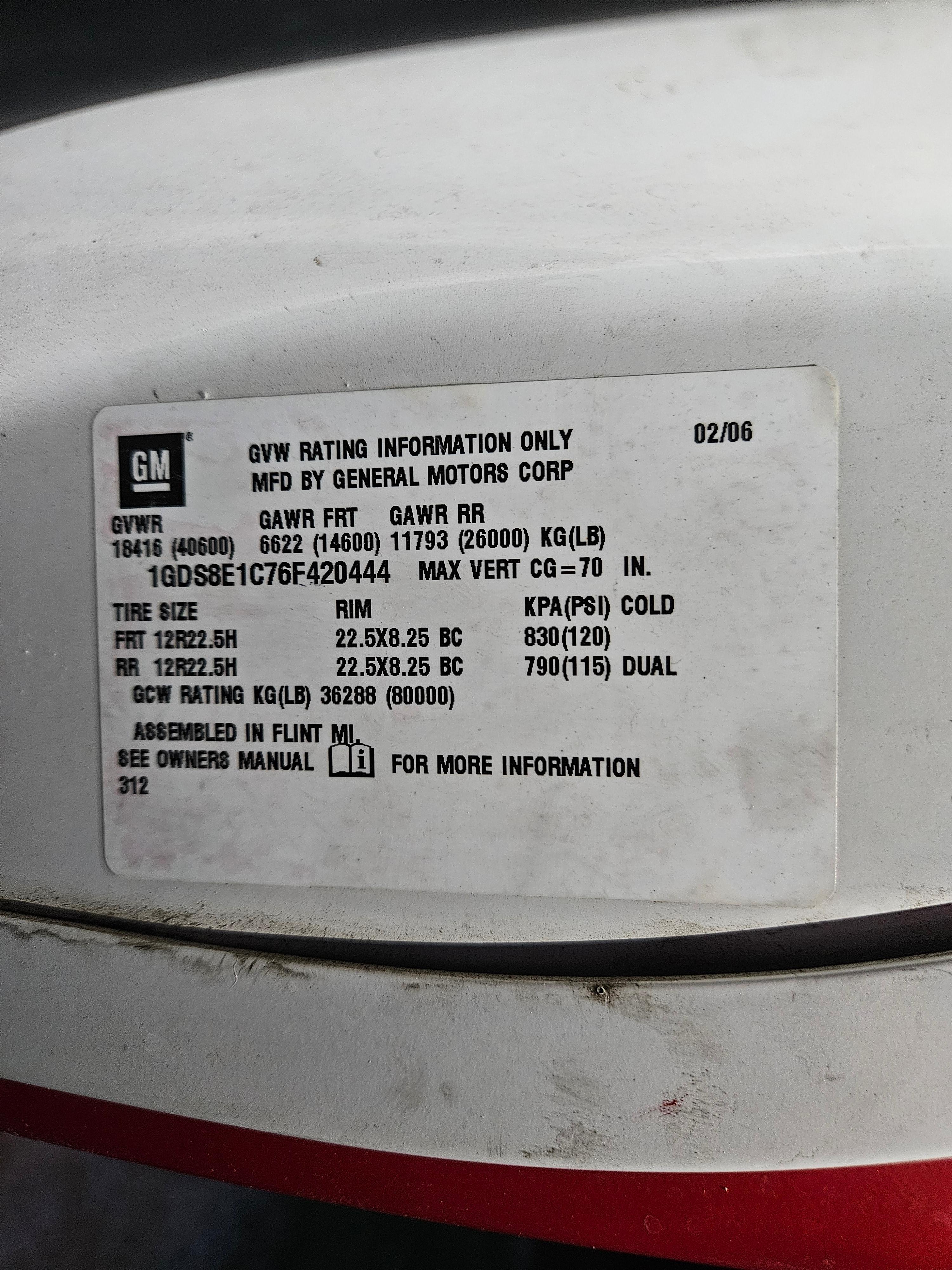 2006 GMC Pumper - image 18