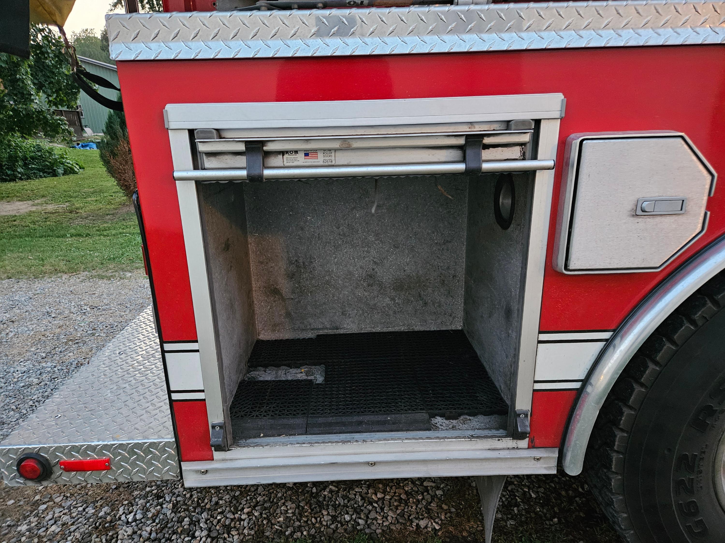 2006 GMC Pumper - image 10