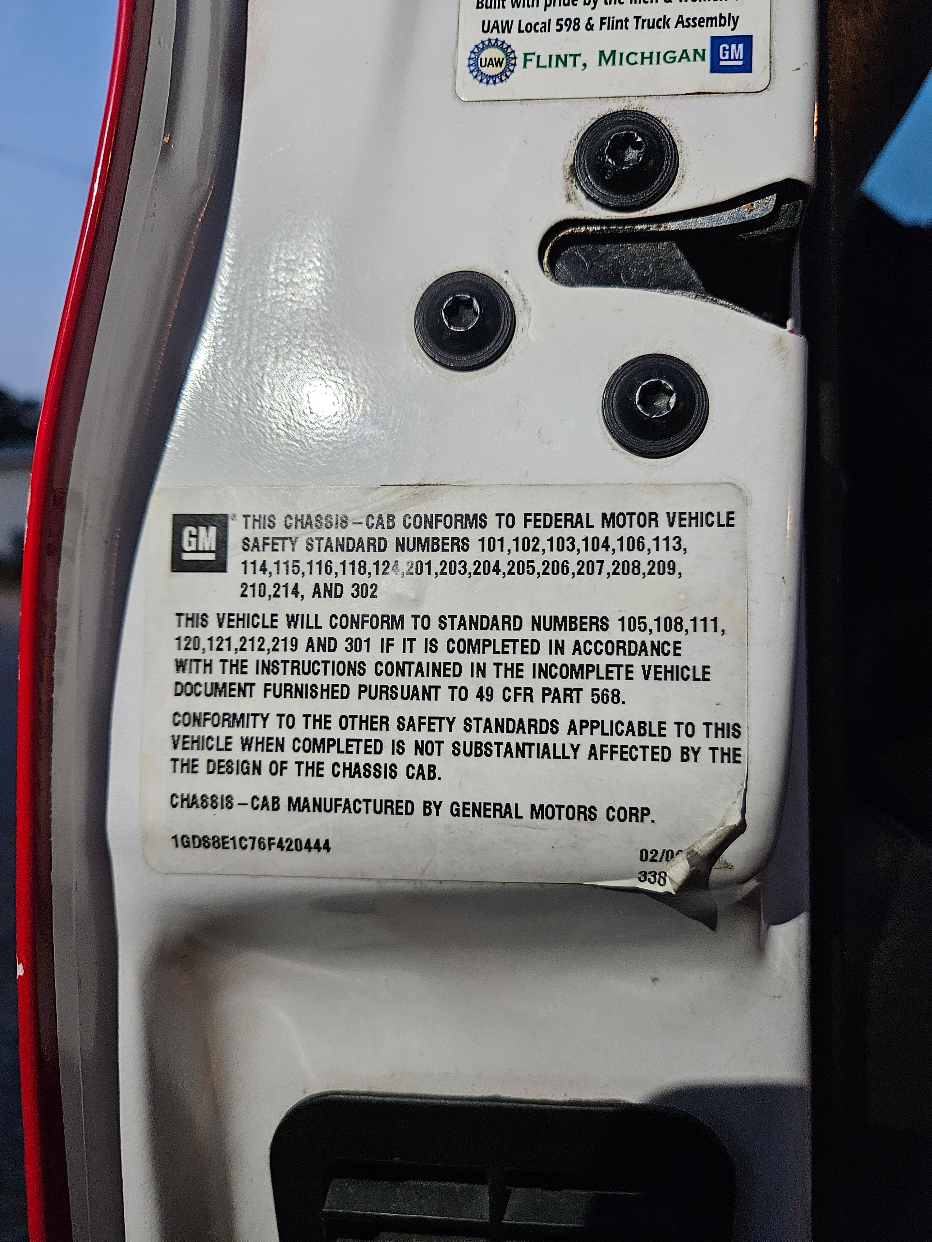 2006 GMC Pumper - image 17