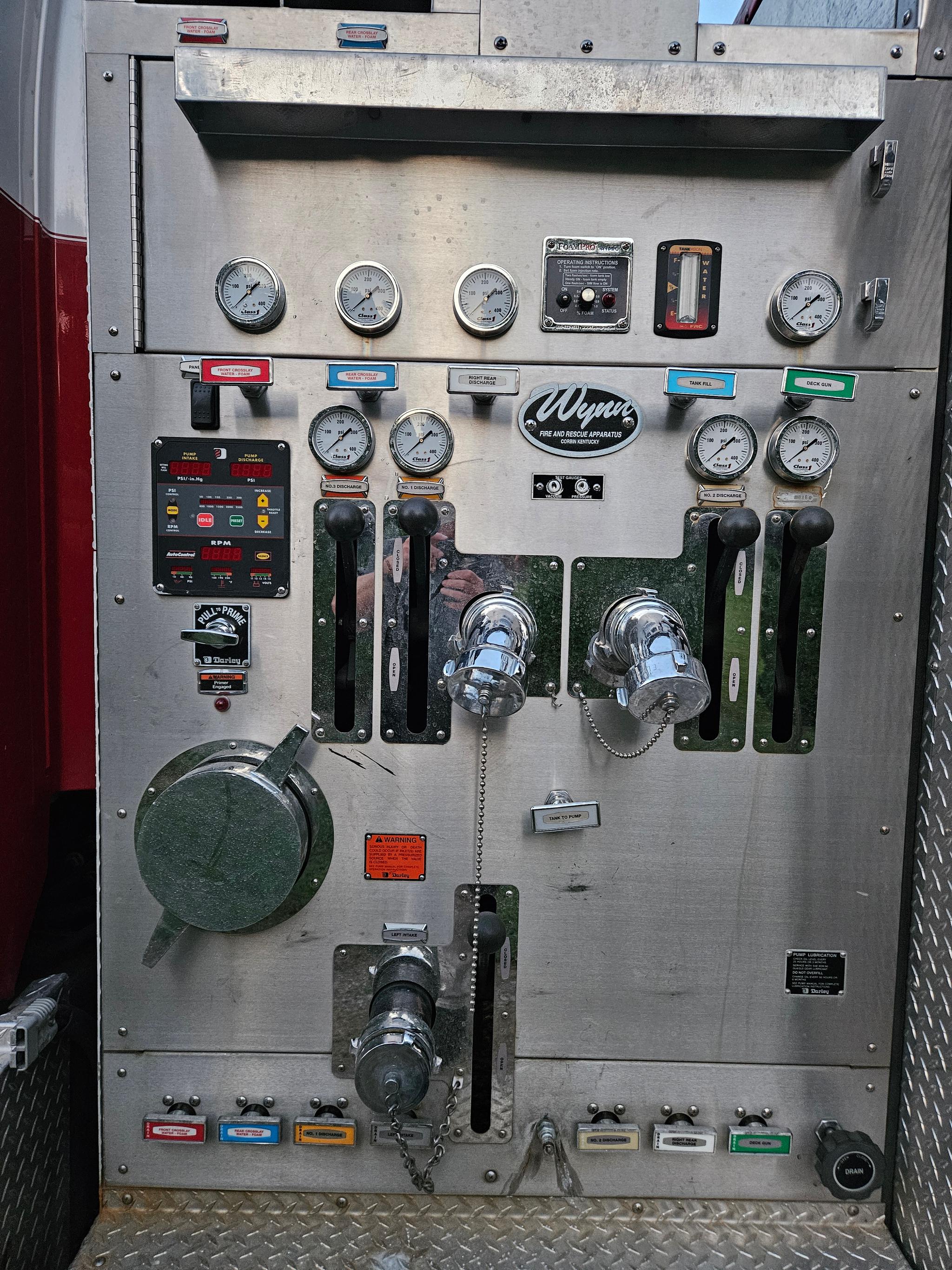 2006 GMC Pumper - image 5