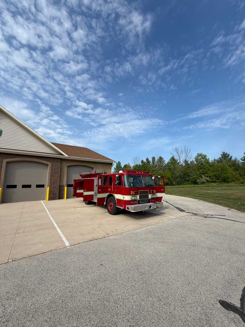1999 Pierce Saber Pumper — photo 5