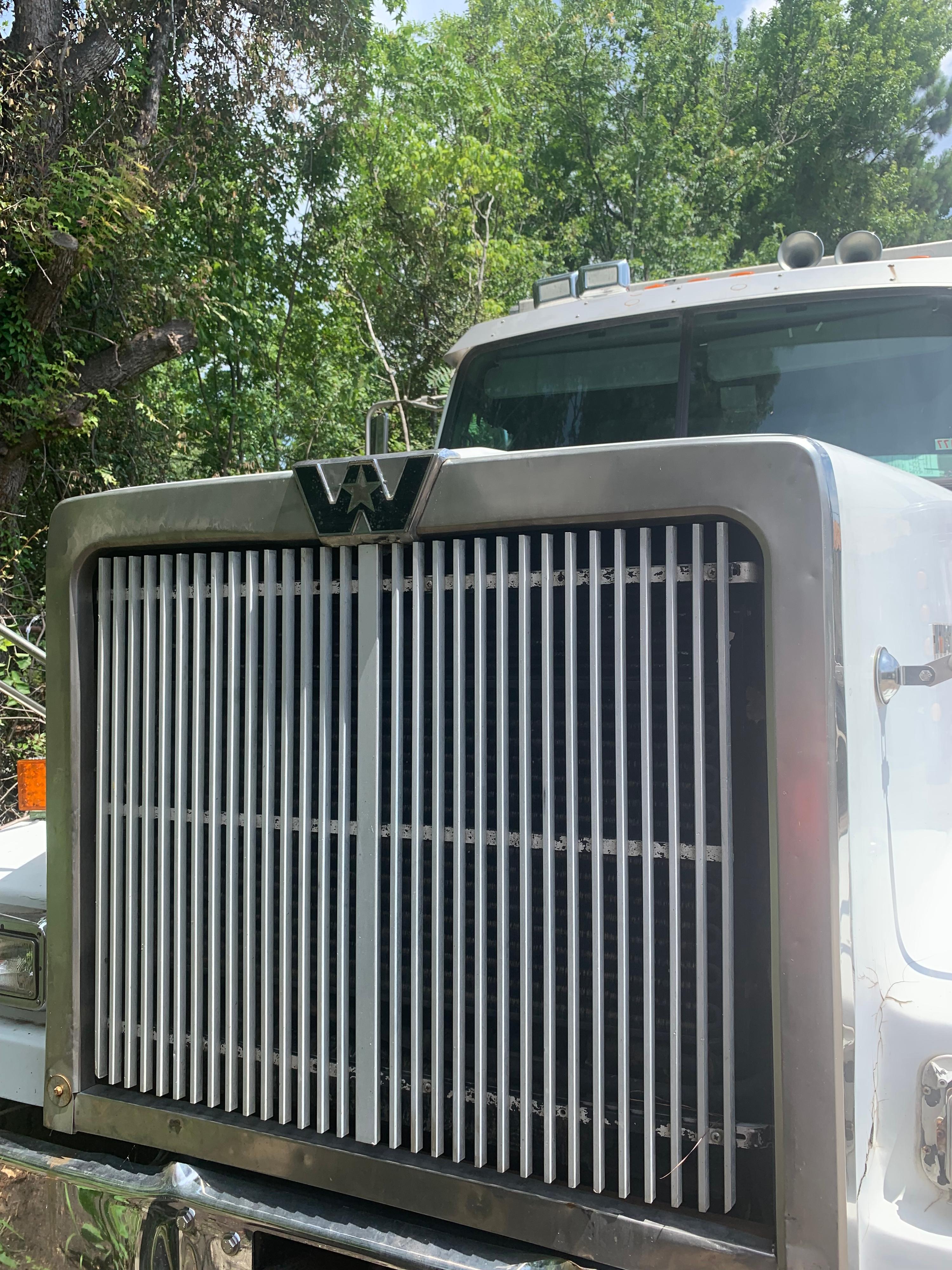1999 Western Star 4900 Dump Truck - image 6