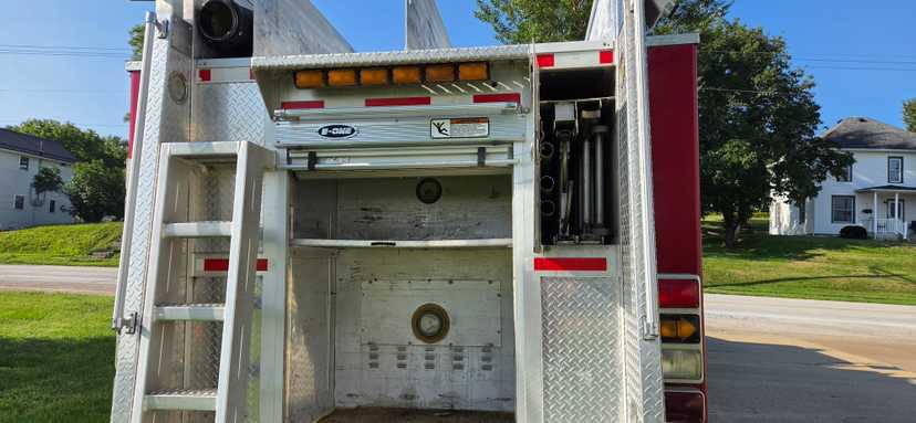 1999 E-One International Pumper — photo 7