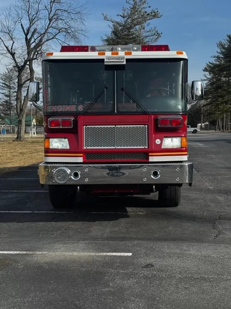 2000 Pierce Quantum Pumper - image 6