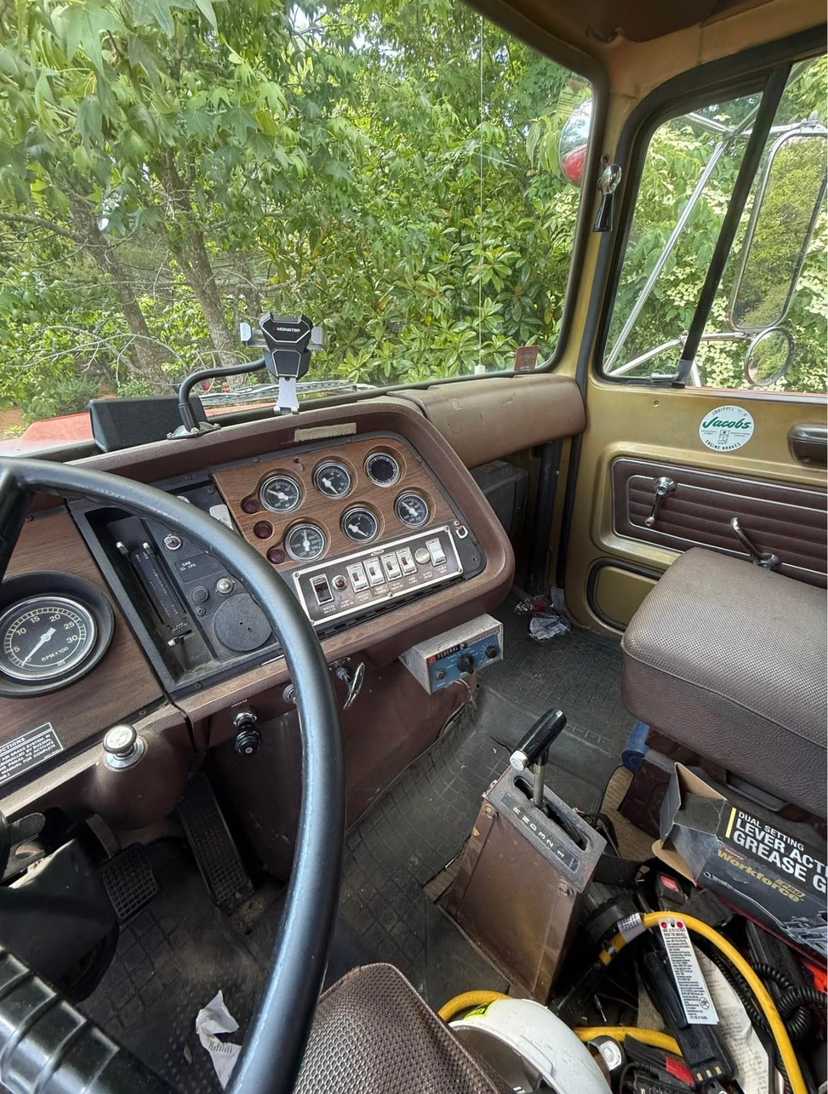 1977 Ford Pierce 4x4 Pumper — photo 7