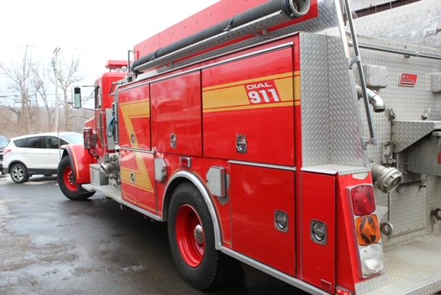 1992 New Lexington Peterbilt Pumper Tanker - image 2