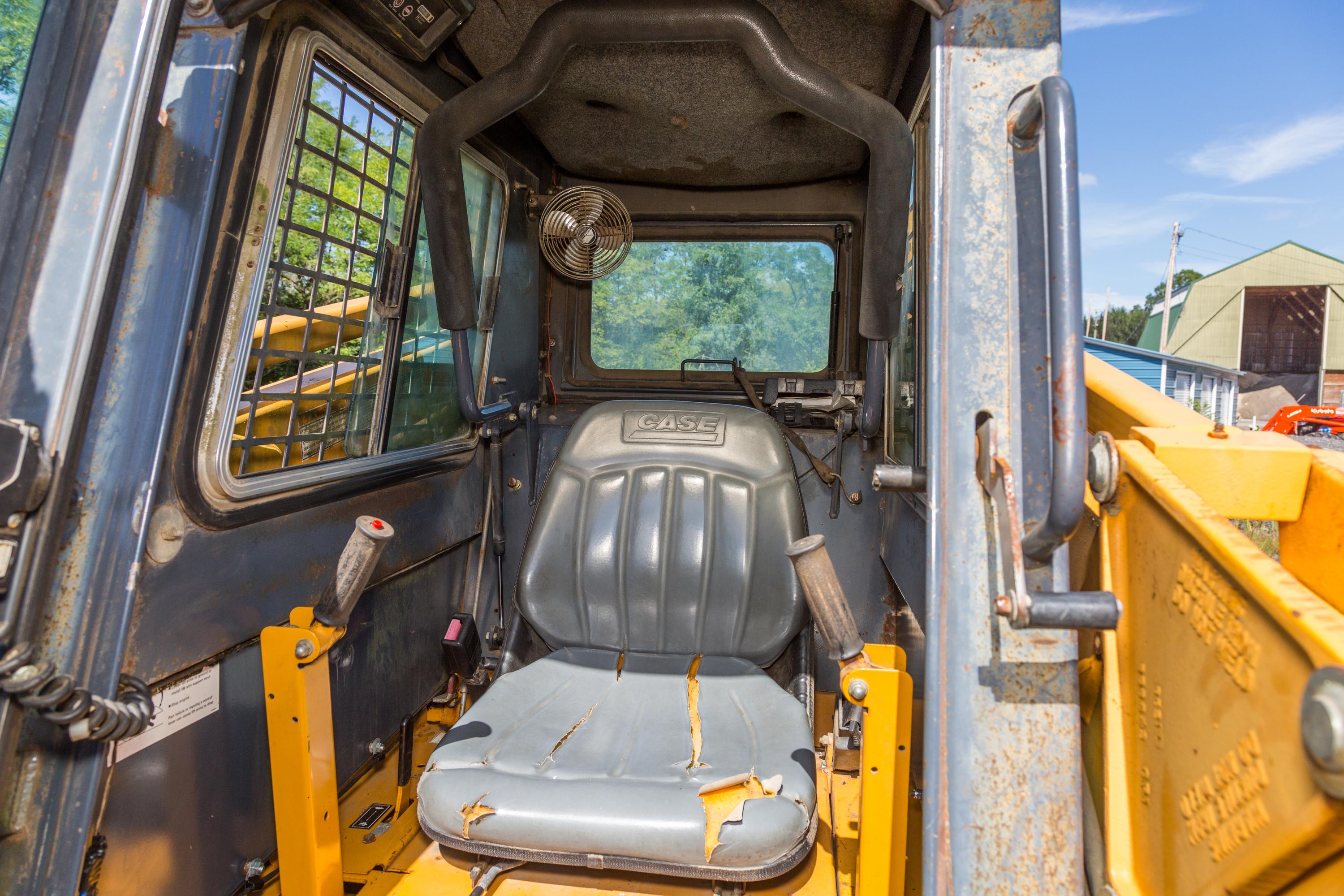 1999 Case 1845C Skid Steer Loader - image 25