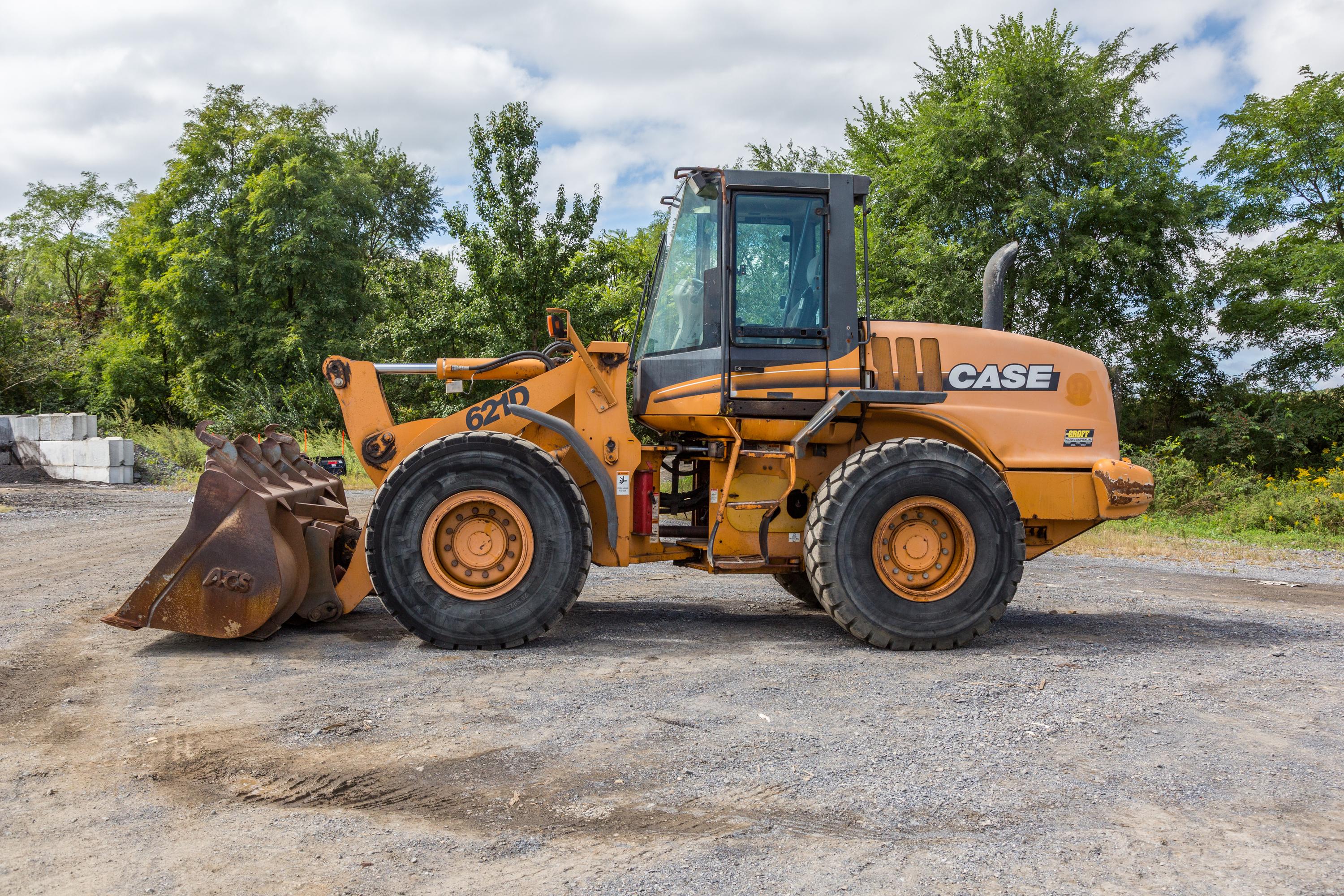 2005 CASE 621D wheel loader - image 11