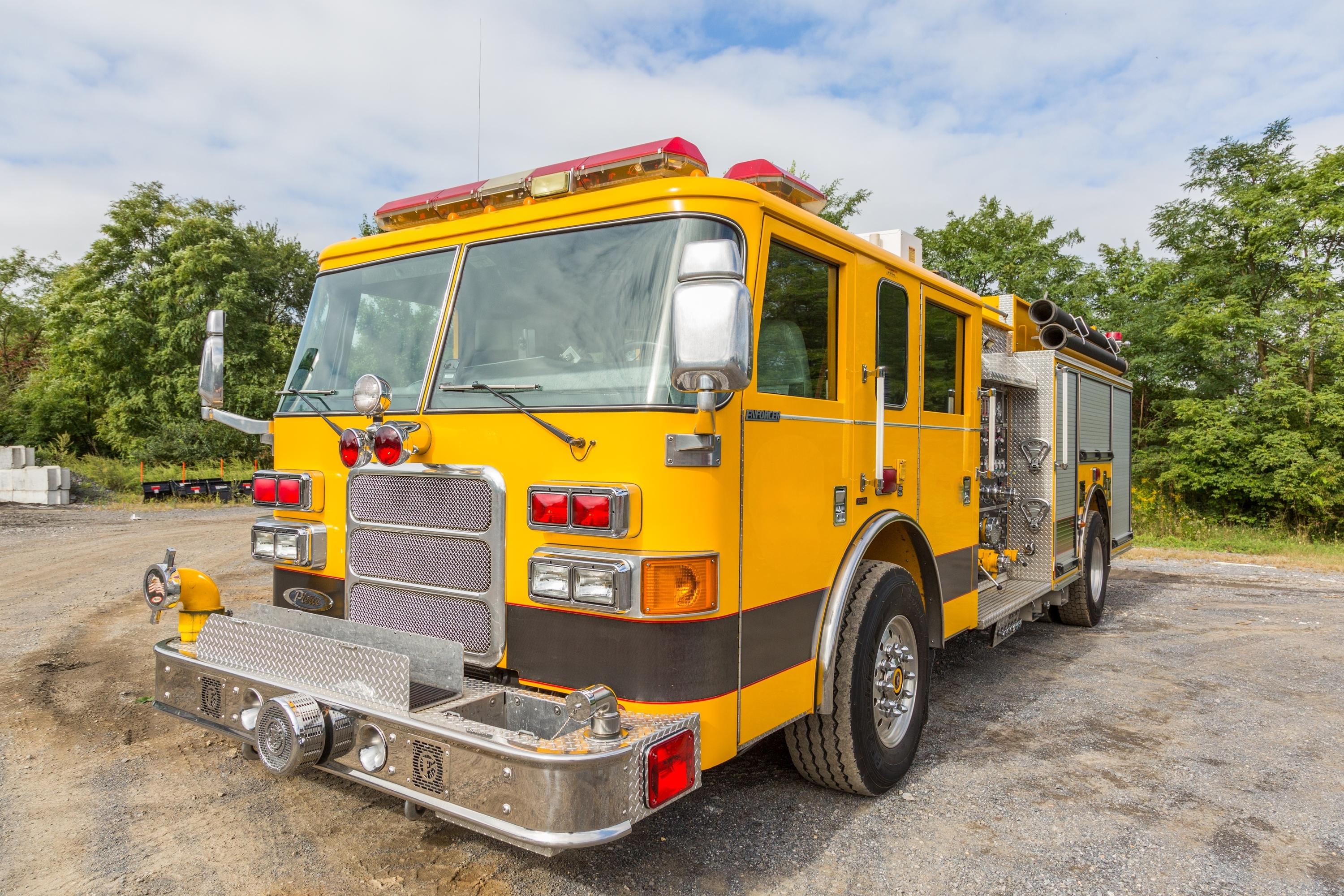 2005 Pierce Pumper - image 4