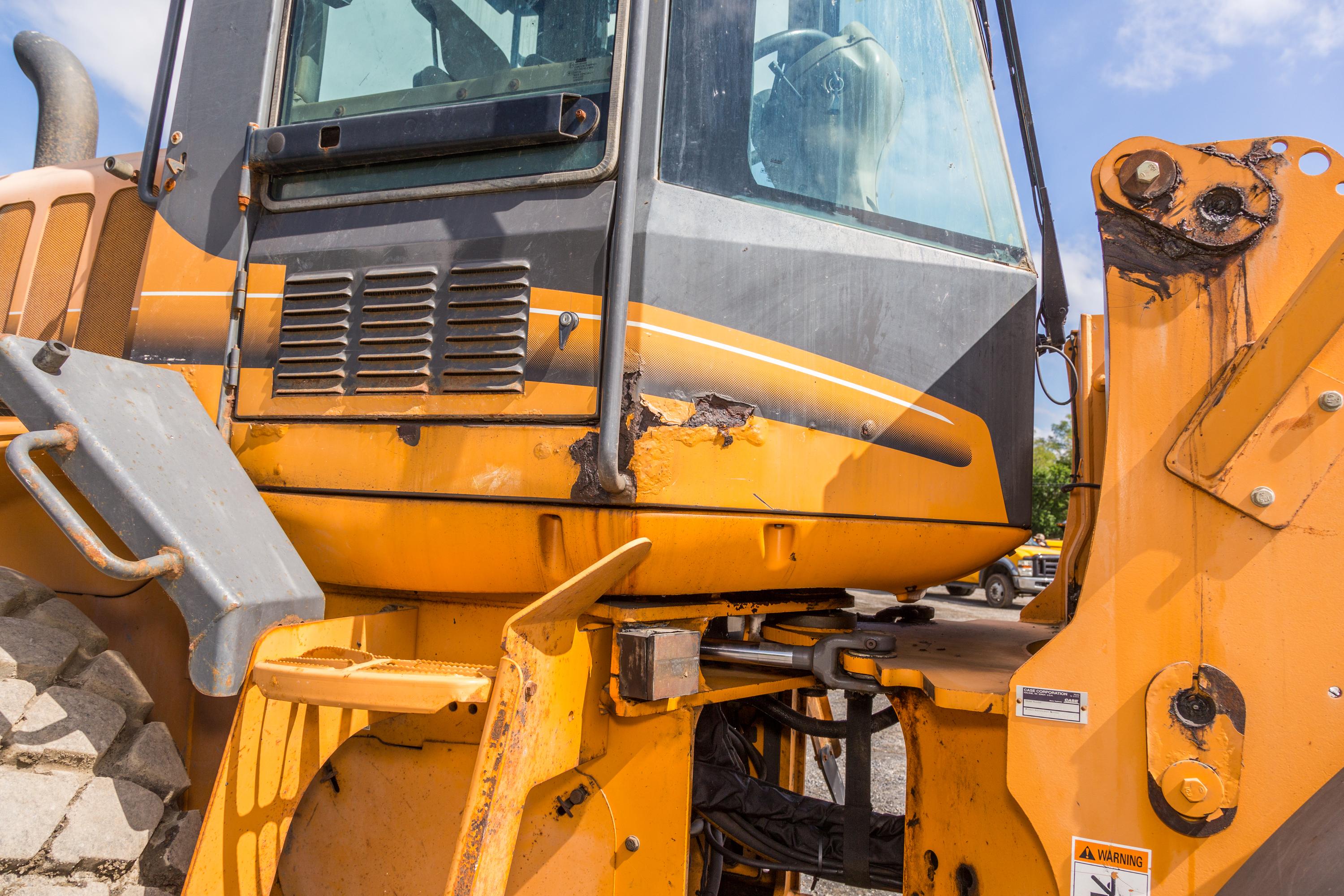 2005 CASE 621D wheel loader - image 59
