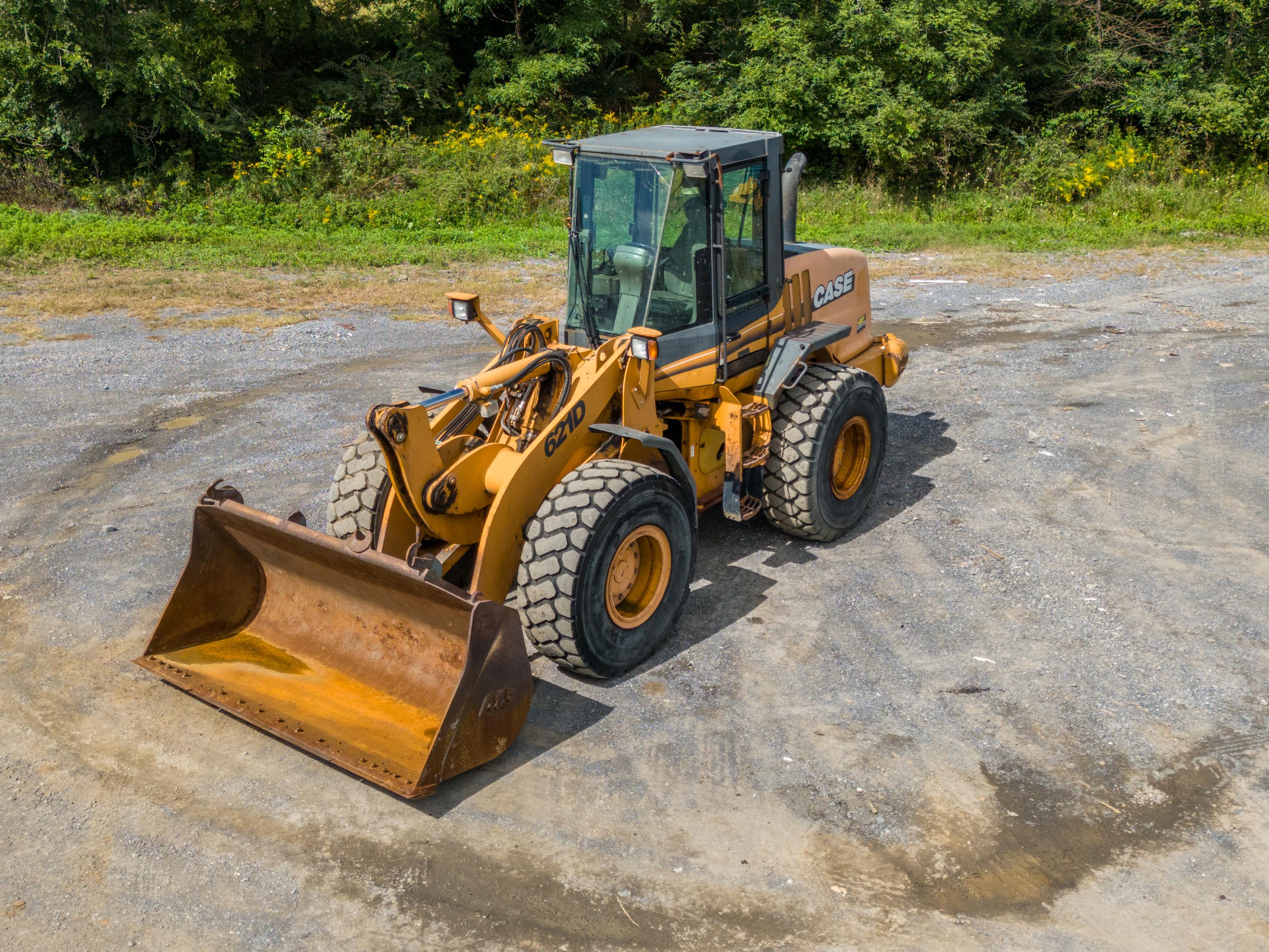 2005 CASE 621D wheel loader - image 5