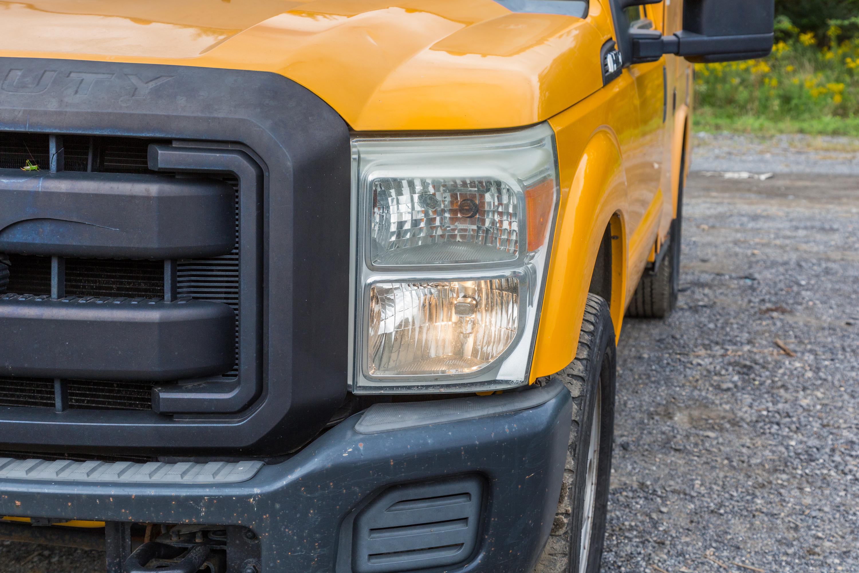 2011 Ford F-350 Super Duty service/utility truck - image 9