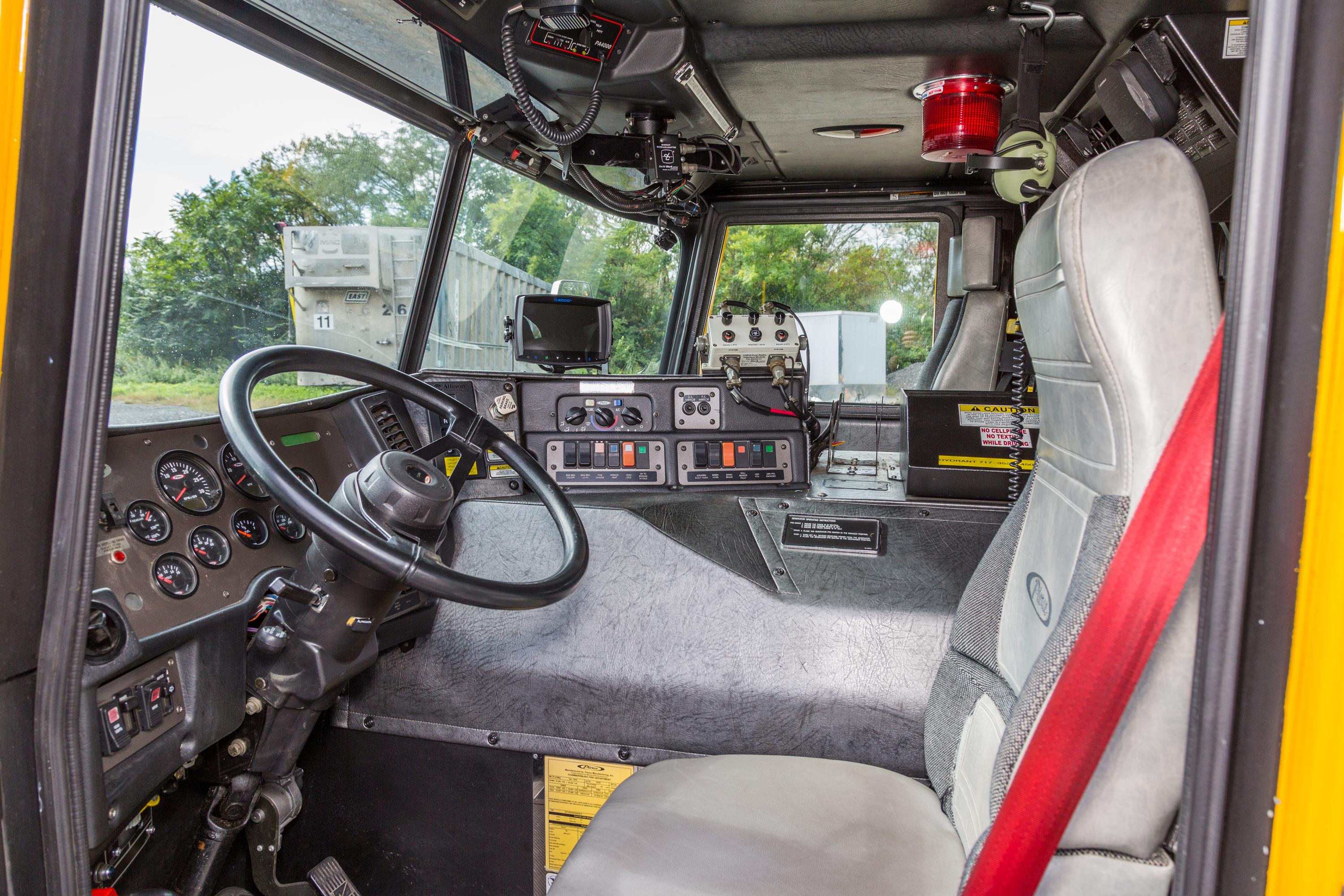 2005 Pierce Pumper - image 42
