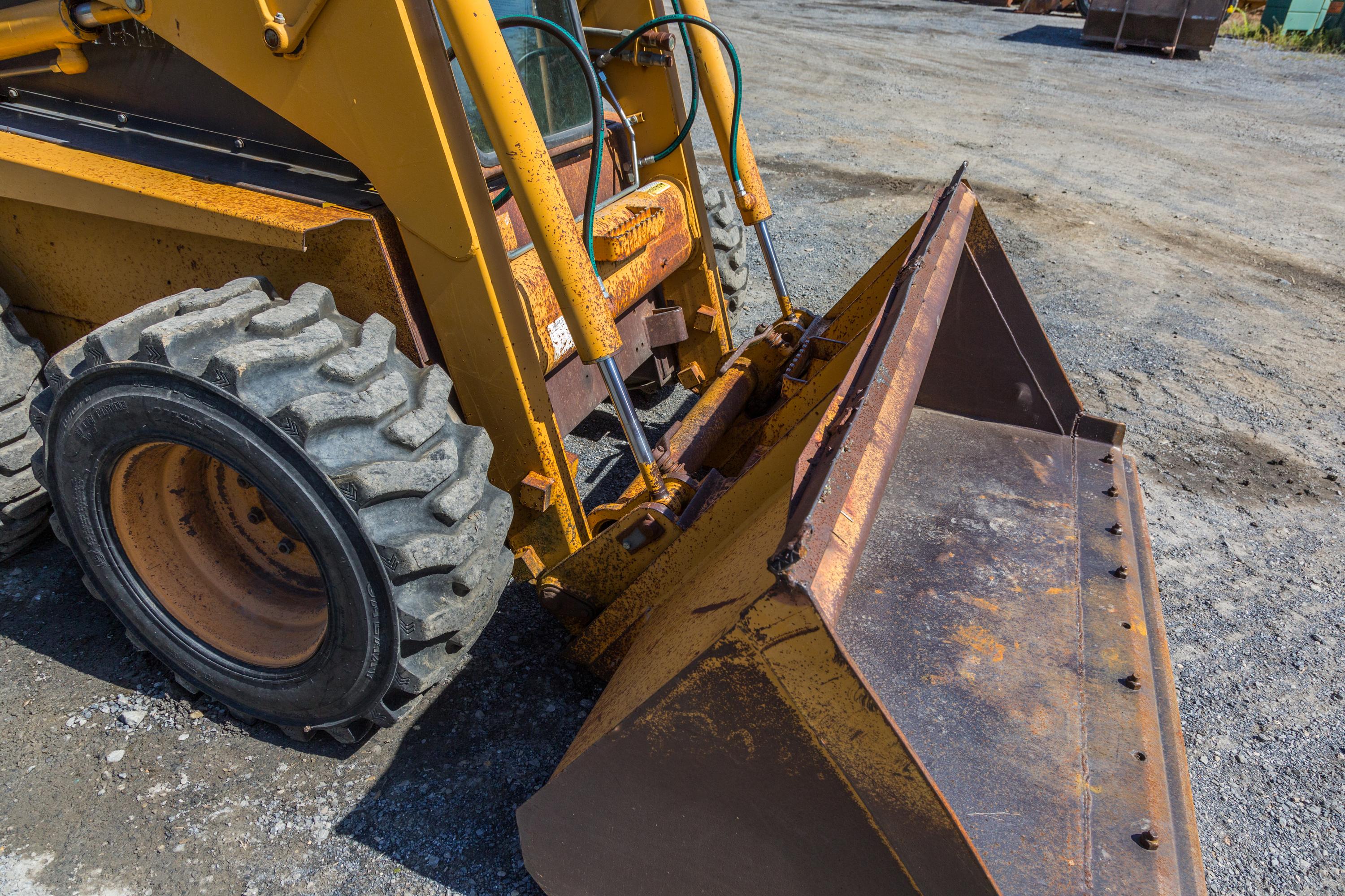 1999 Case 1845C Skid Steer Loader - image 37
