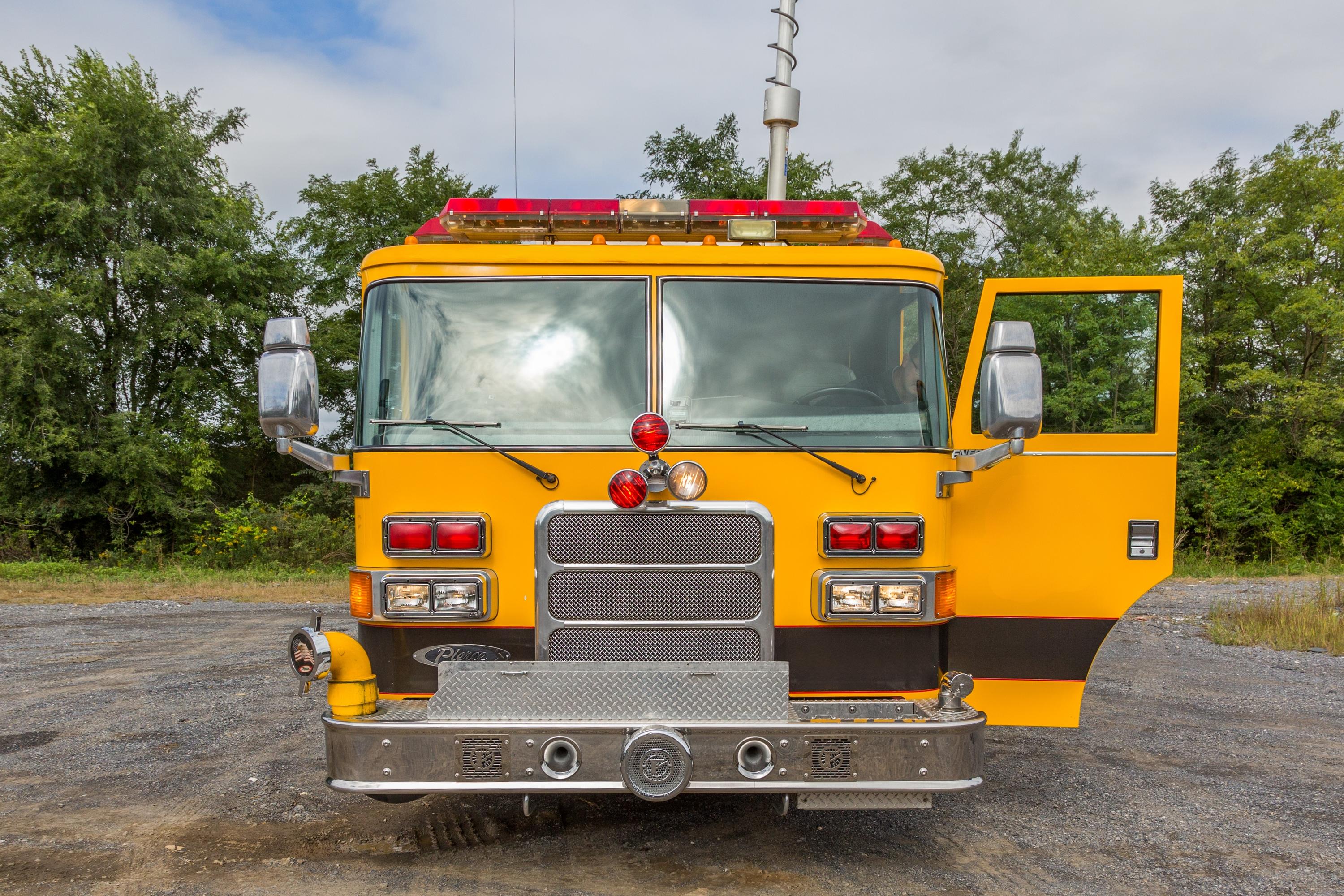 2005 Pierce Pumper - image 16