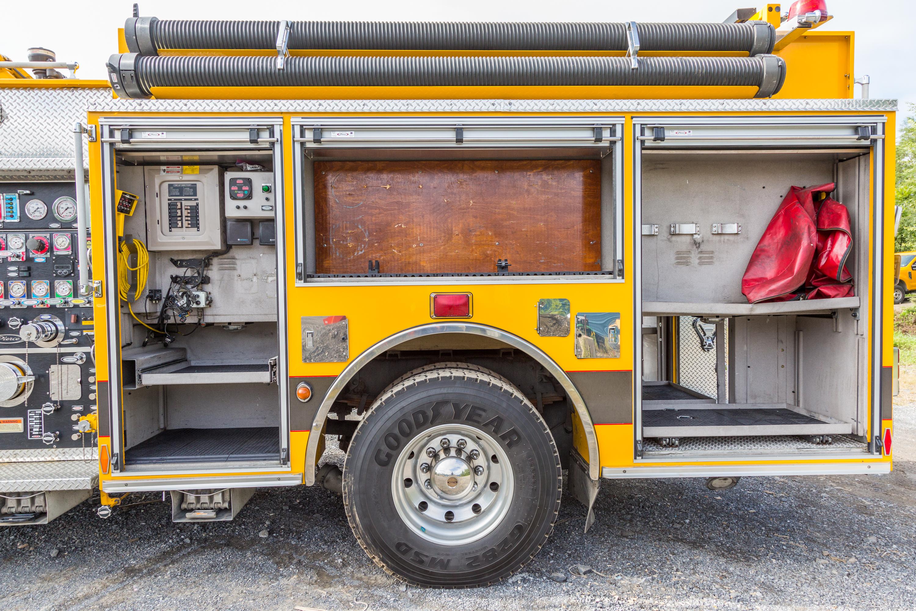 2005 Pierce Pumper - image 24