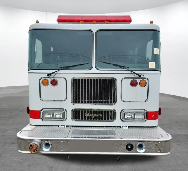 1994 Seagrave Firetruck - image 2