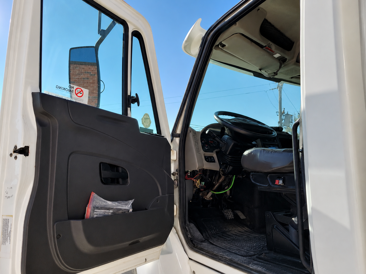 2013 International WorkStar 7500 Dump Truck - image 6