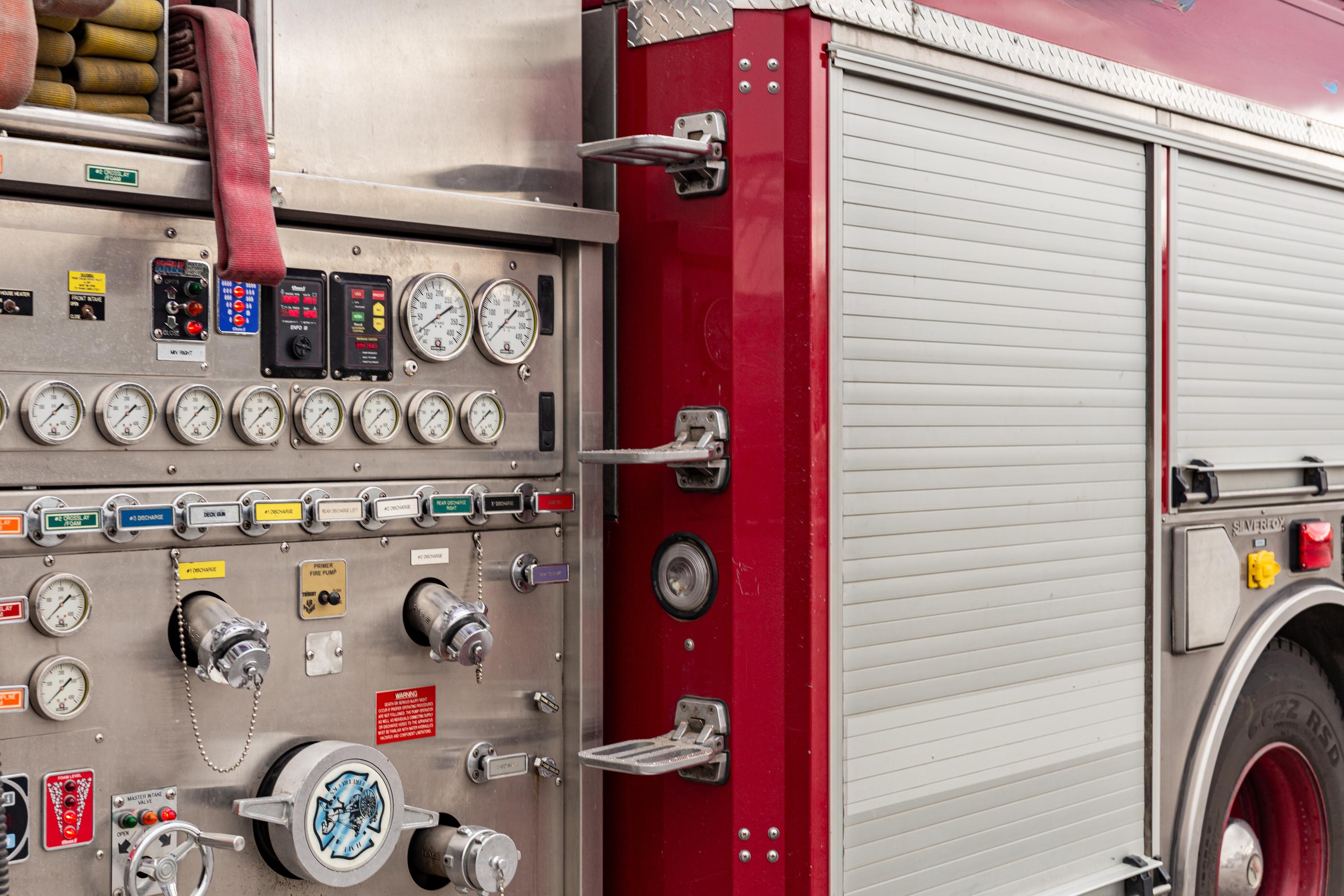 2006 HME Ahrens-Fox Pumper - image 13