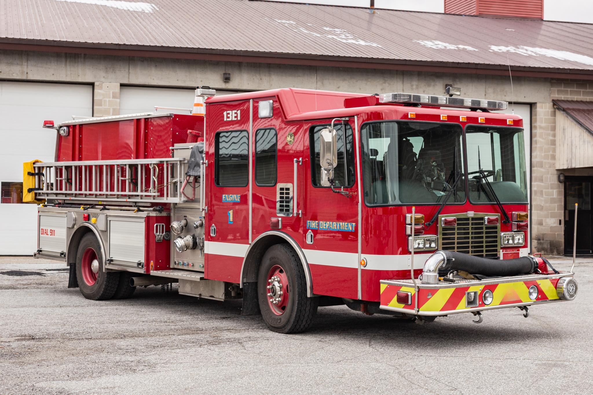 2006 HME Ahrens-Fox Pumper - image 1