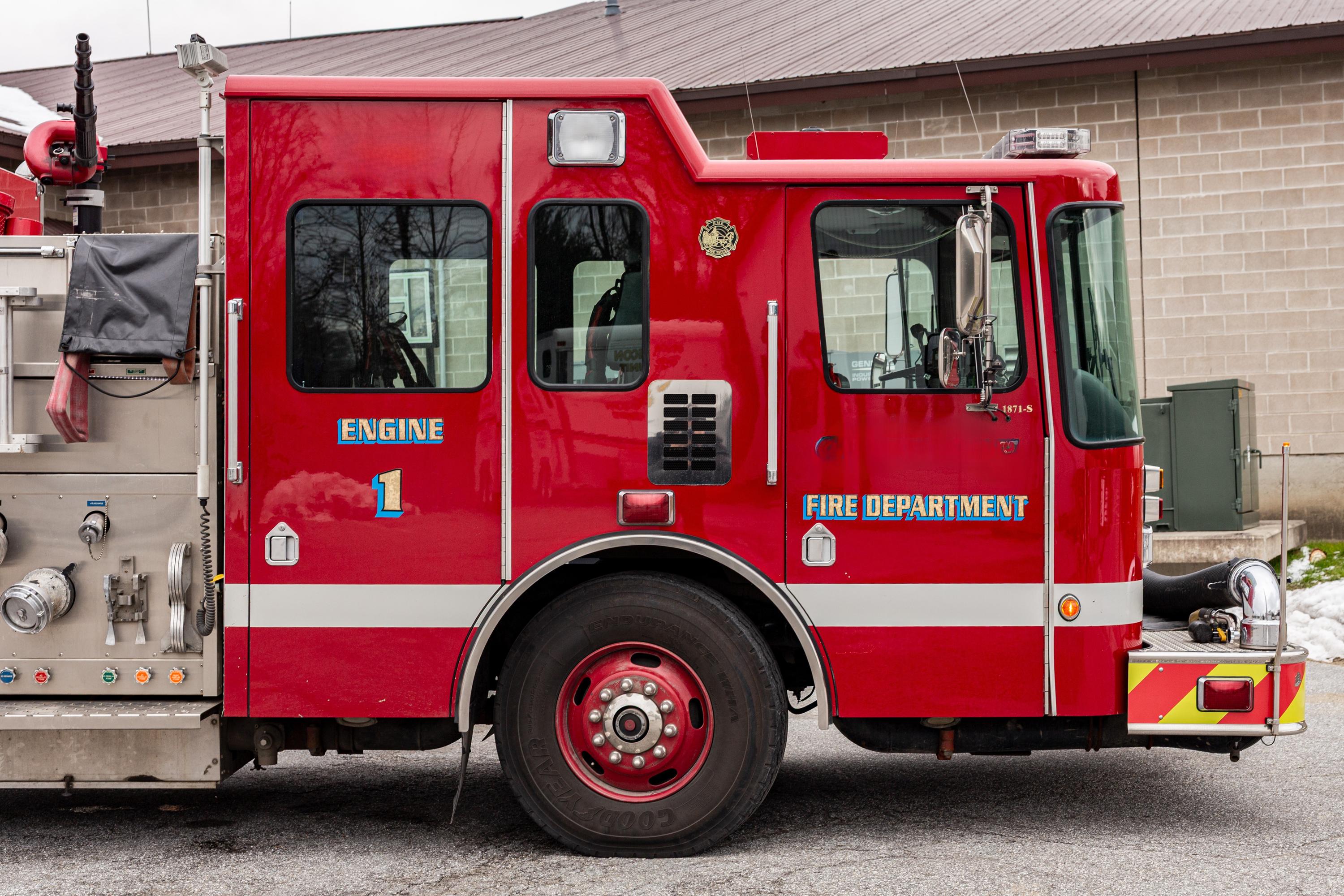 2006 HME Ahrens-Fox Pumper - image 6