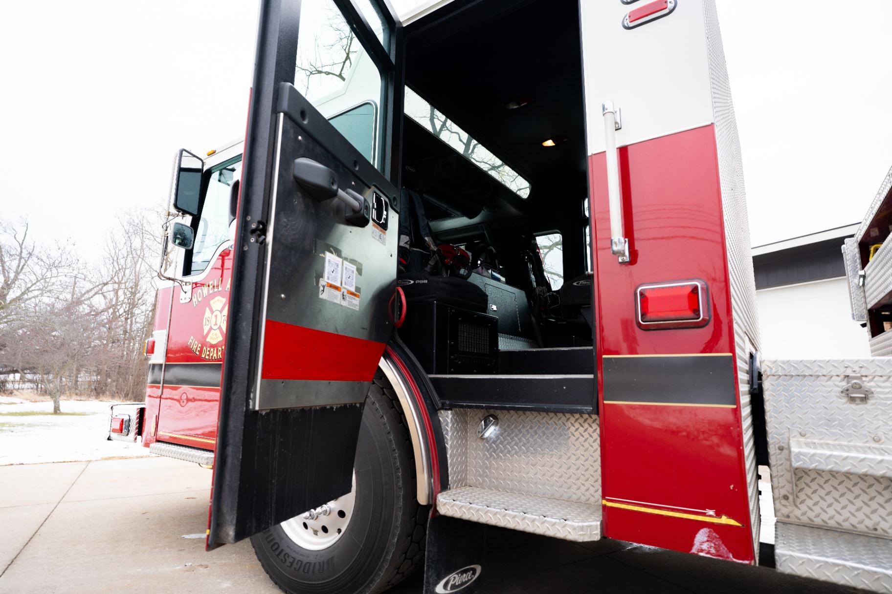 2009 Pierce Velocity Pumper - image 24